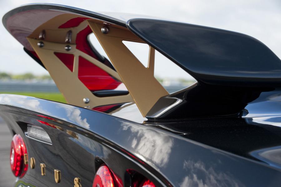  Lotus Exige S LF1 2014 года  (фото 16 из 58)